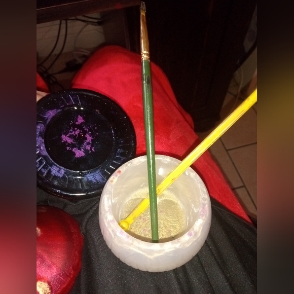 Adorable handmade custom mushroom jewlery dish - Picture 4 of 4